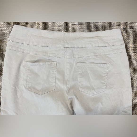 Ruby Rd Pants Size 20W Khaki Pull on Ankle See pictures for measurements - Picture 6 of 6